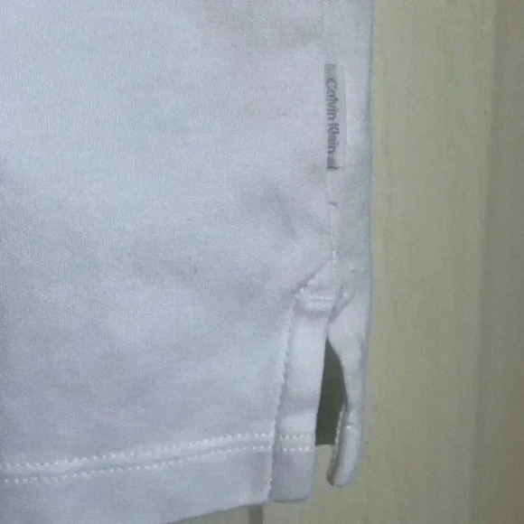 Calvin Klein White Golf Polo Shirt Men Smooth Soft Collared Size Medium - Picture 5 of 6